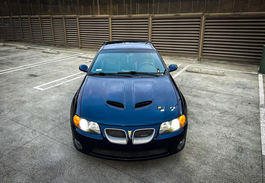 2005 Pontiac GTO 4th Gen - Image 8 of 31