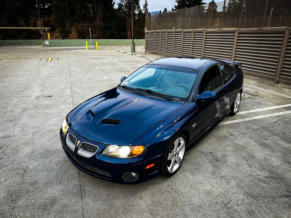 2005 Pontiac GTO 4th Gen - Image 11 of 31
