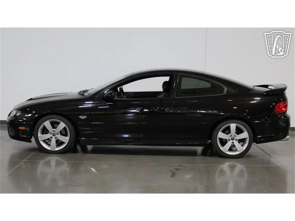 2005 Pontiac GTO 4th Gen - Image 27 of 31