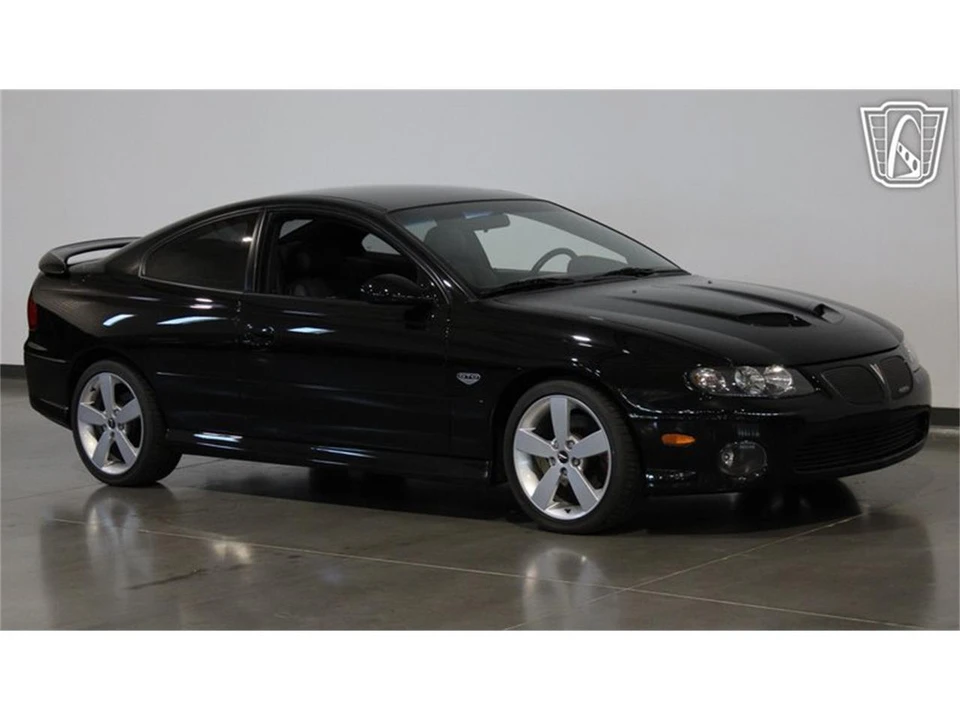2005 Pontiac GTO 4th Gen - Image 22 of 31