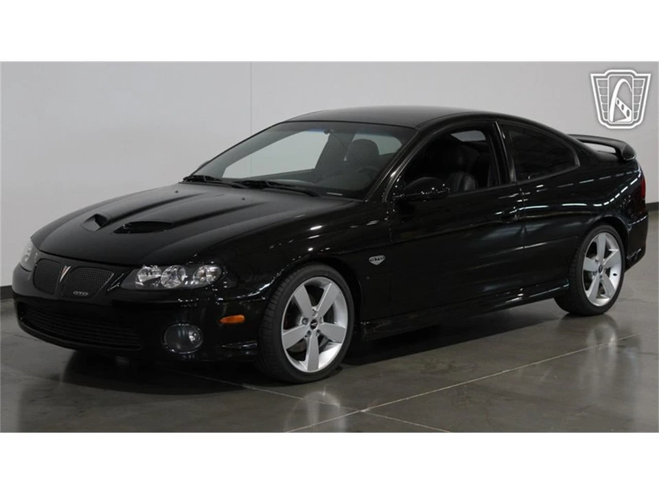 2005 Pontiac GTO 4th Gen - Image 28 of 31