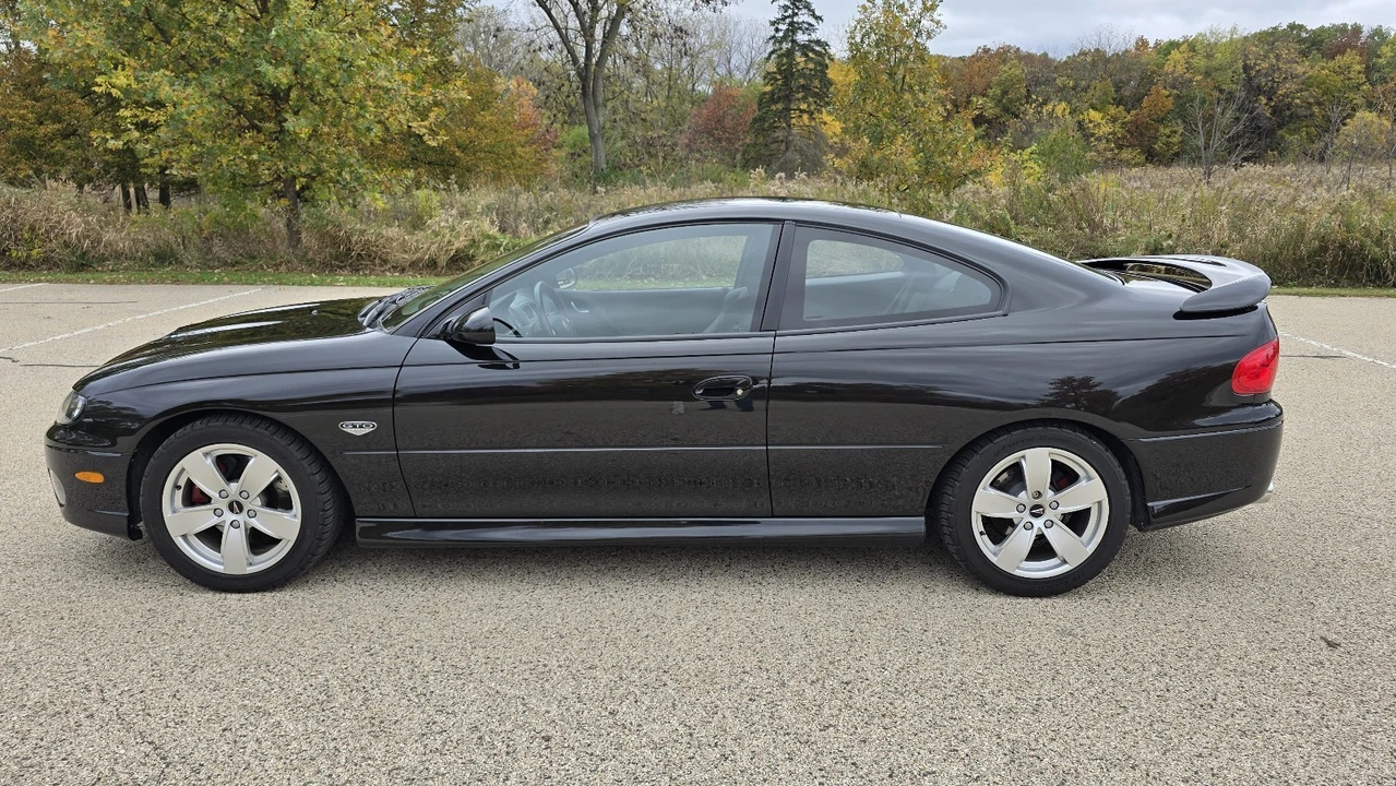2005 Pontiac GTO 4th Gen - Image 8 of 11