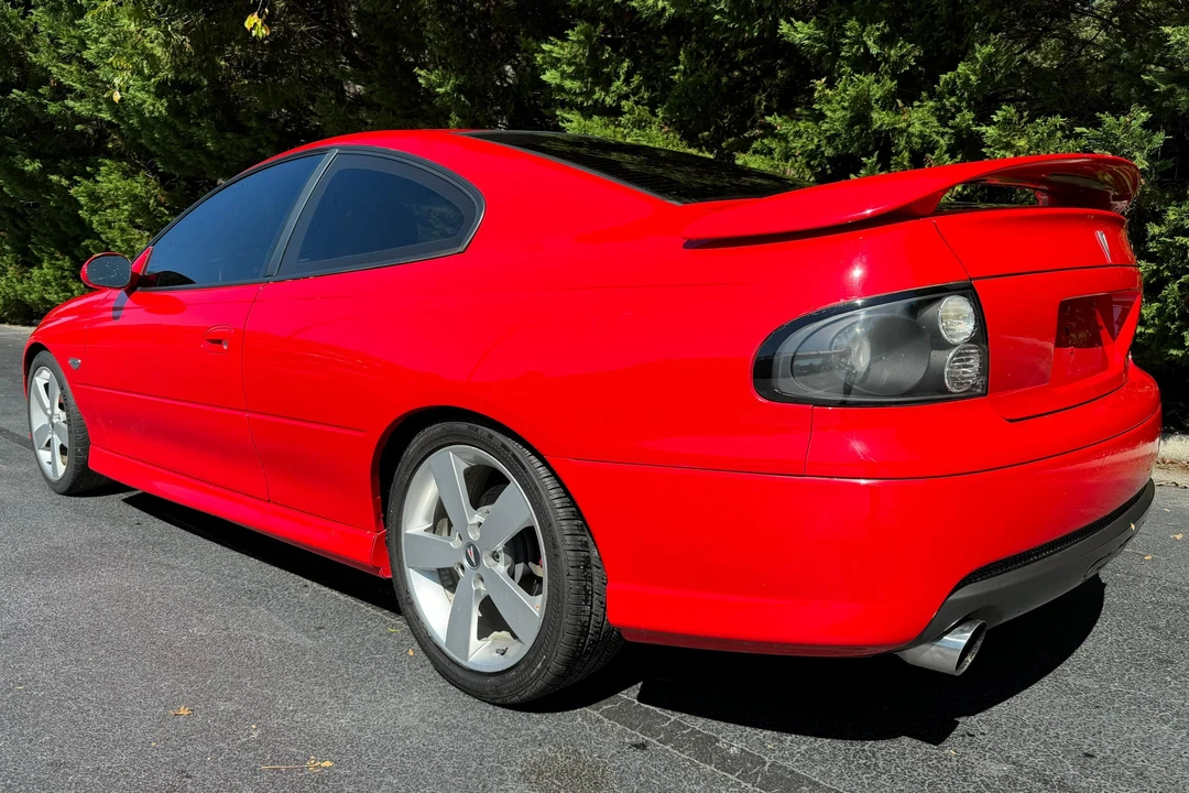 2005 Pontiac GTO 4th Gen - Image 8 of 31