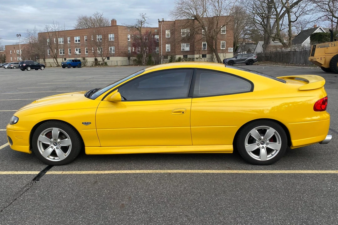 2005 Pontiac GTO 4th Gen - Image 3 of 31
