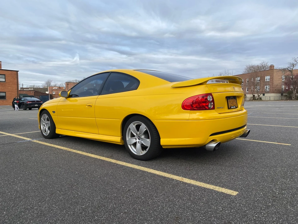 2005 Pontiac GTO 4th Gen - Image 9 of 31