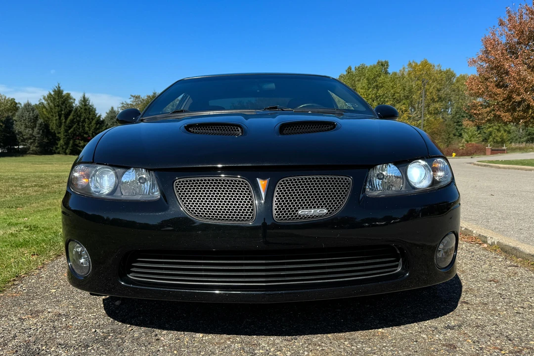 2005 Pontiac GTO 4th Gen - Image 2 of 31