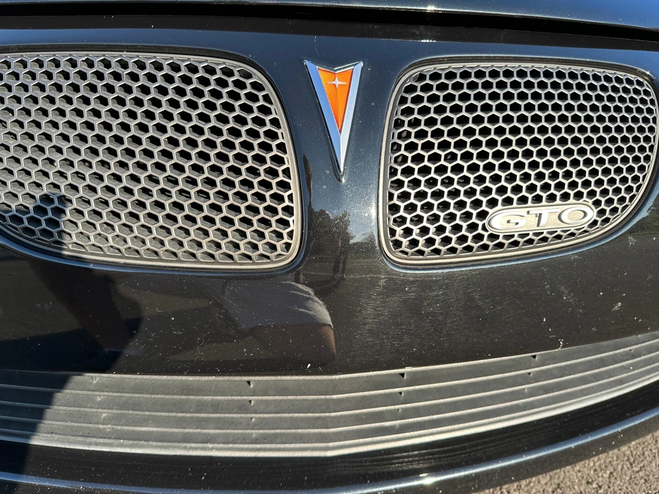 2005 Pontiac GTO 4th Gen - Image 17 of 31