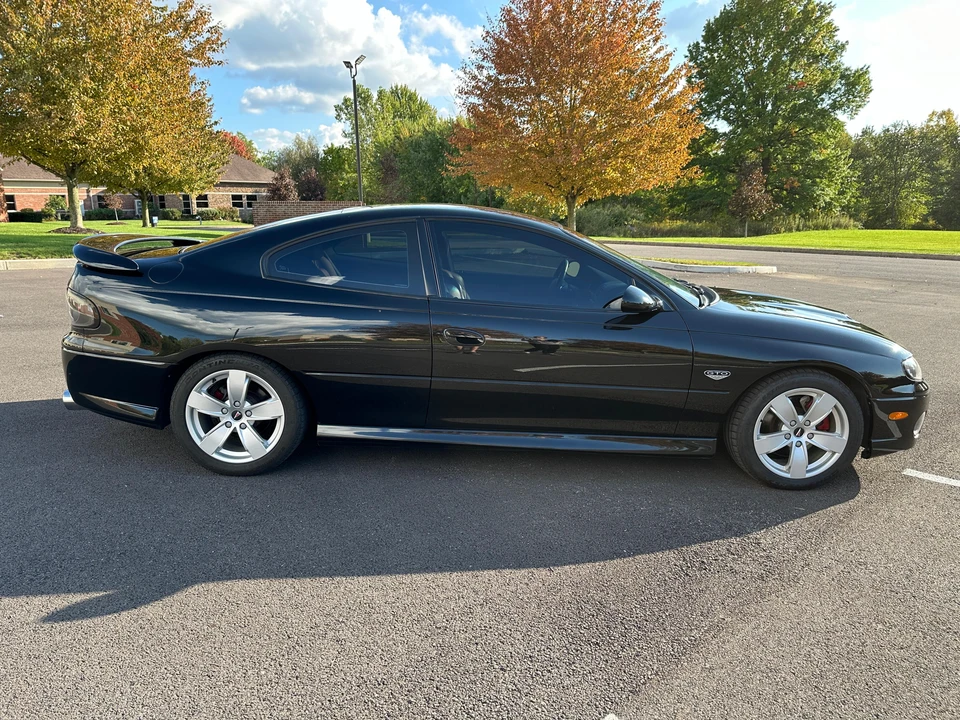 2005 Pontiac GTO 4th Gen - Image 9 of 31