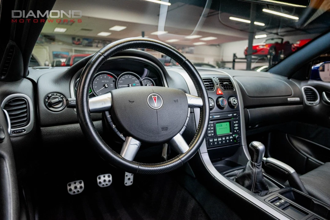 2005 Pontiac GTO 4th Gen - Image 10 of 12