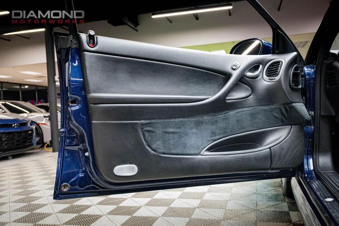 2005 Pontiac GTO 4th Gen - Image 9 of 12