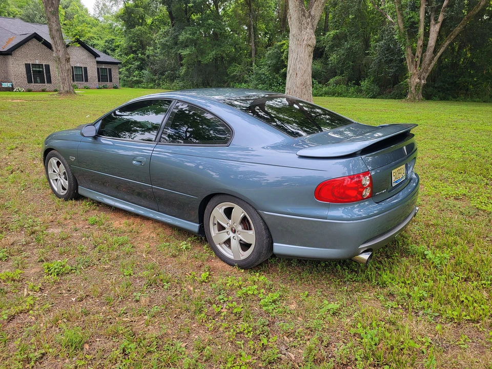 2005 Pontiac GTO 4th Gen - Image 8 of 31