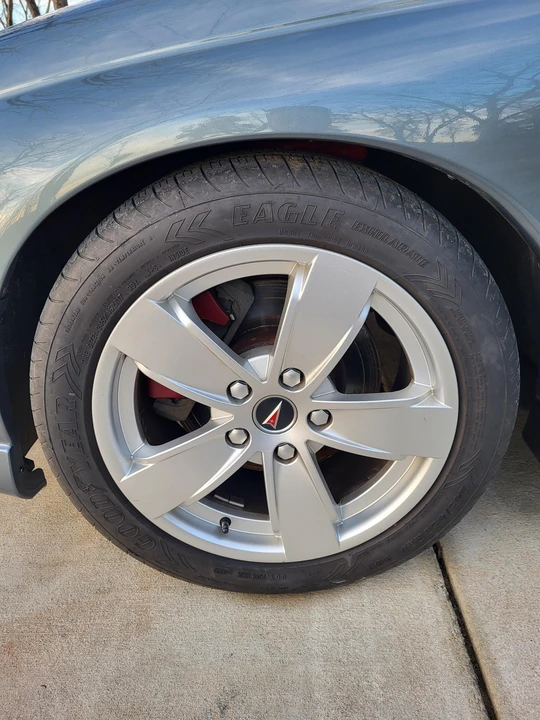 2005 Pontiac GTO 4th Gen - Image 28 of 31