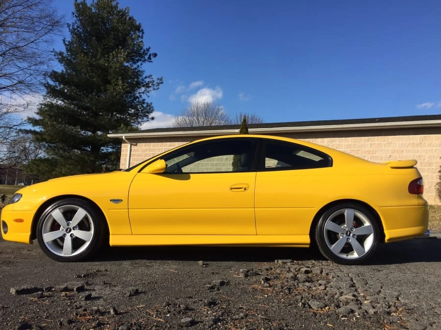 2005 Pontiac GTO 4th Gen - Image 2 of 11