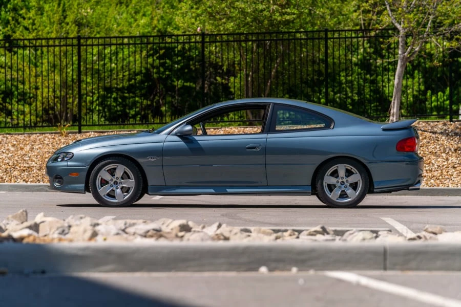 2005 Pontiac GTO 4th Gen - Image 11 of 29