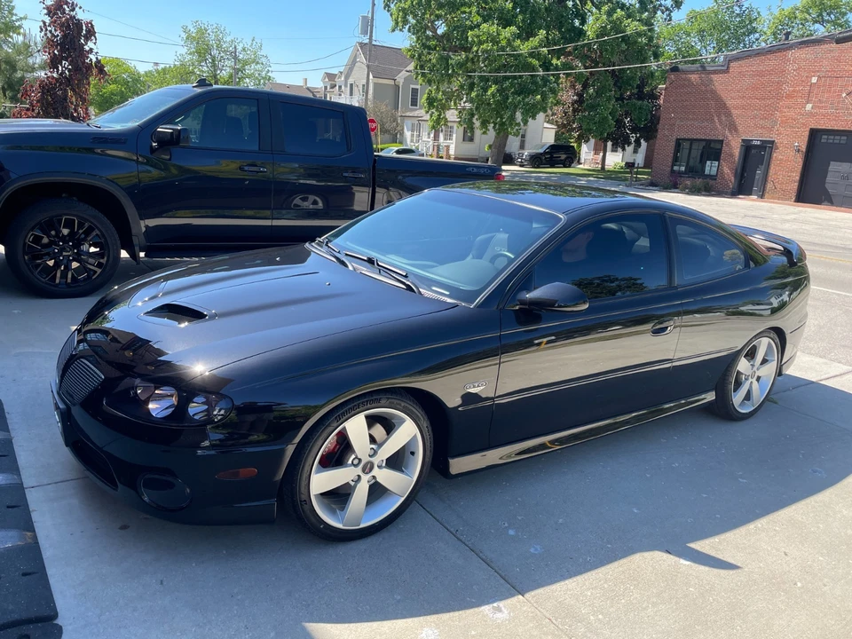 2005 Pontiac GTO 4th Gen - Image 15 of 21