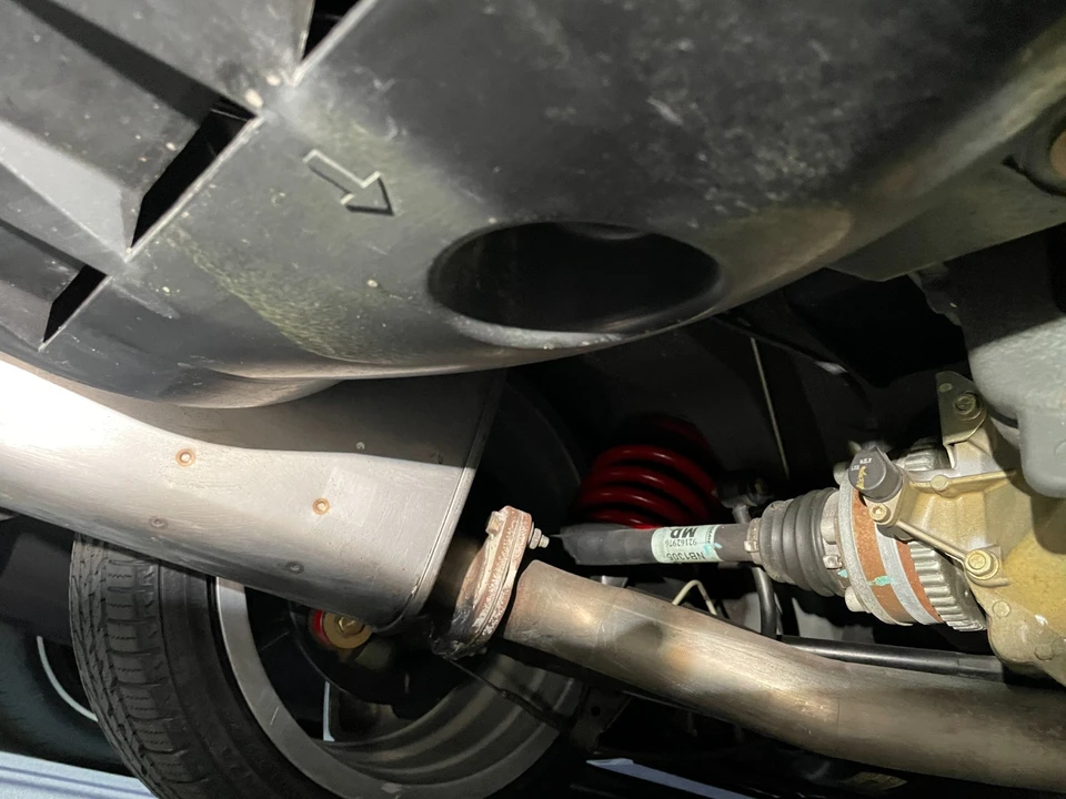 2005 Pontiac GTO 4th Gen - Image 19 of 21
