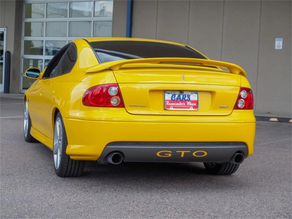 2005 Pontiac GTO 4th Gen - Image 10 of 31