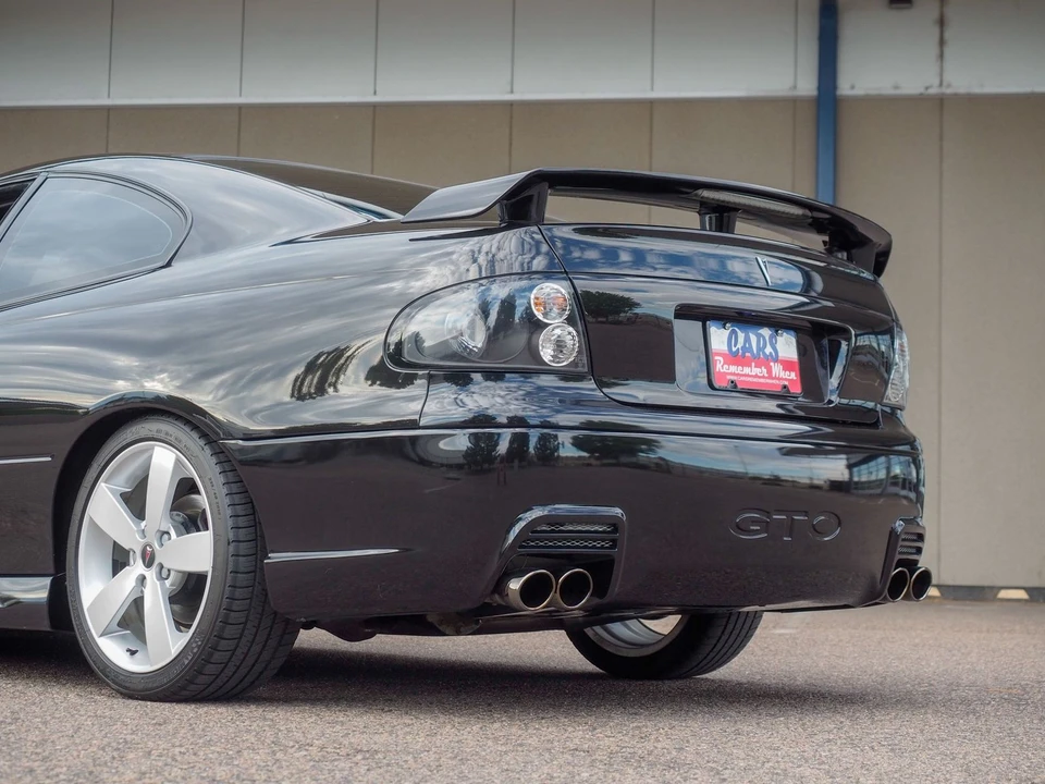 2005 Pontiac GTO 4th Gen - Image 7 of 31