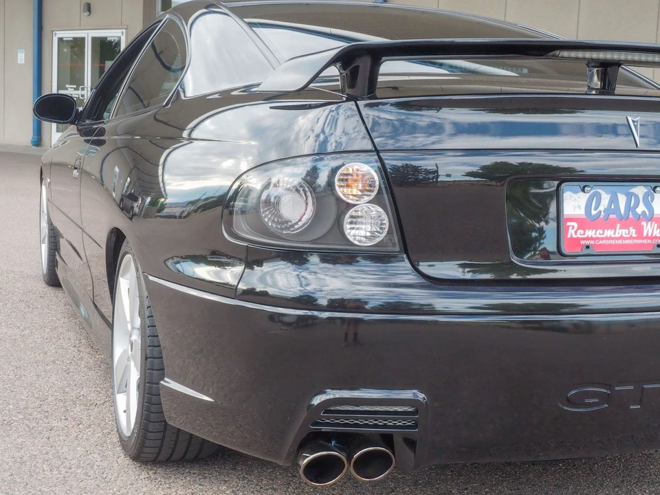 2005 Pontiac GTO 4th Gen - Image 18 of 31