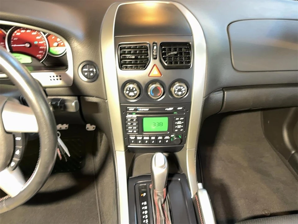 2005 Pontiac GTO 4th Gen - Image 17 of 31