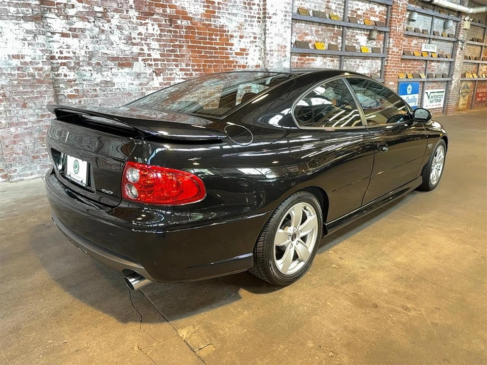 2005 Pontiac GTO 4th Gen - Image 3 of 31