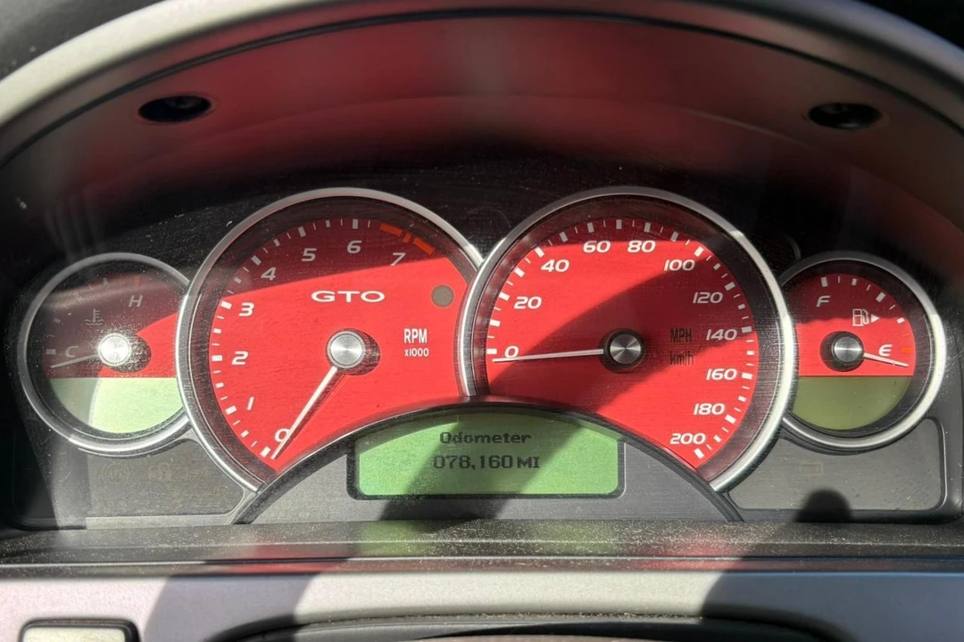 2005 Pontiac GTO 4th Gen - Image 28 of 31