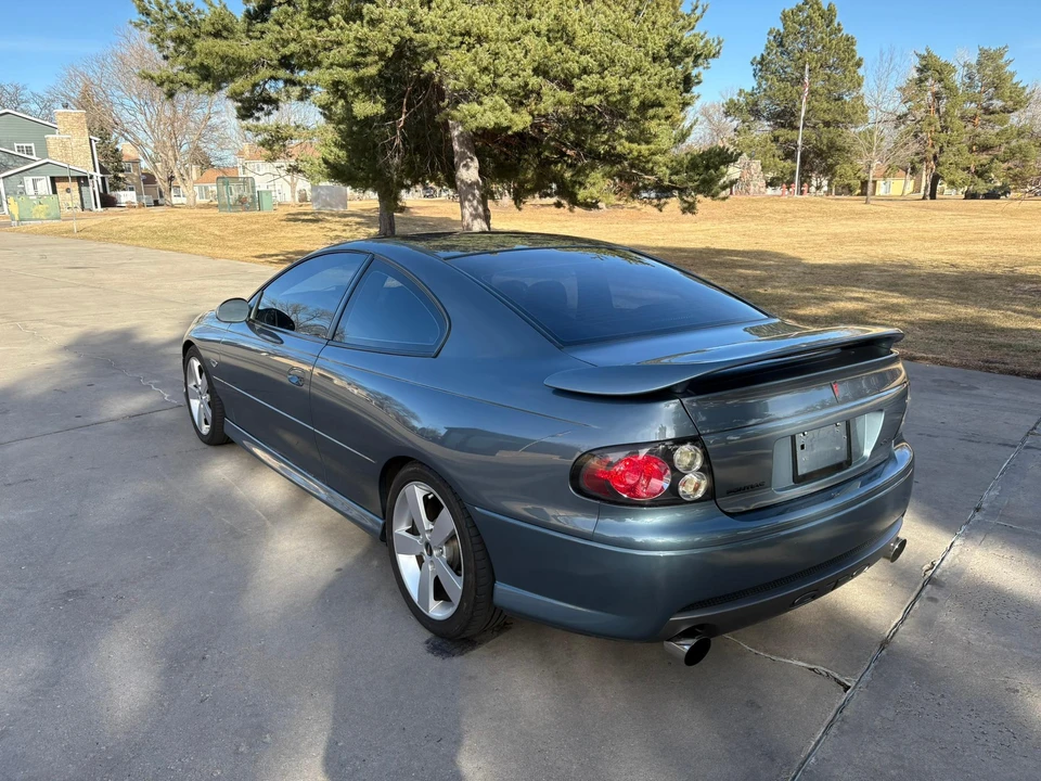 2005 Pontiac GTO 4th Gen - Image 10 of 31