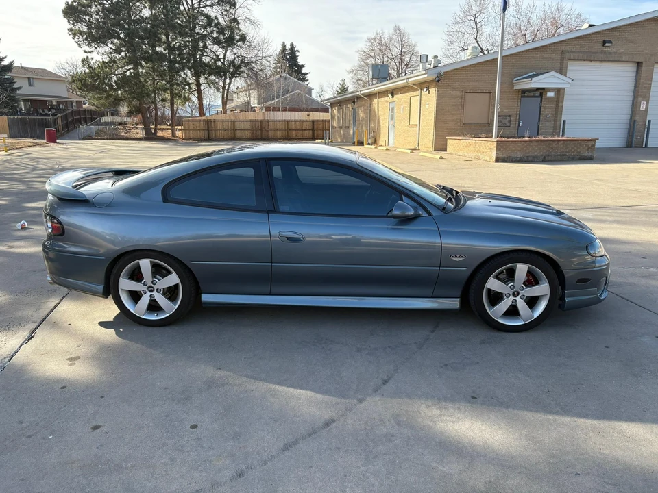 2005 Pontiac GTO 4th Gen - Image 14 of 31