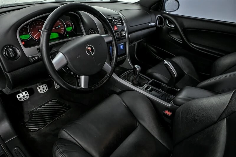 2005 Pontiac GTO 4th Gen - Image 15 of 21