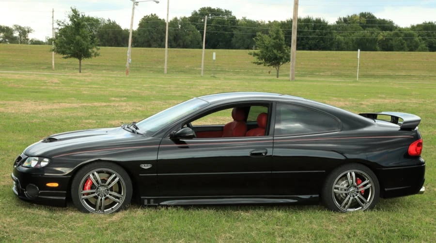2005 Pontiac GTO 4th Gen - Image 2 of 12