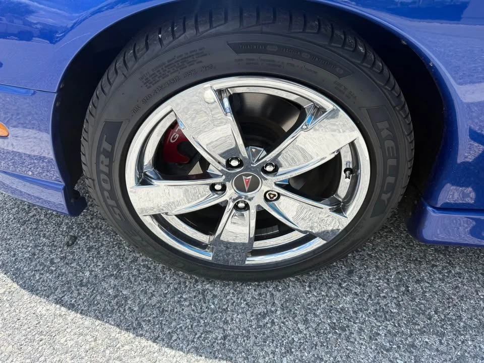 2005 Pontiac GTO 4th Gen - Image 12 of 18