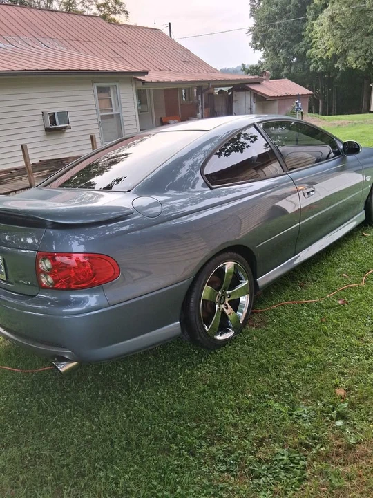 2005 Pontiac GTO 4th Gen - Image 5 of 7