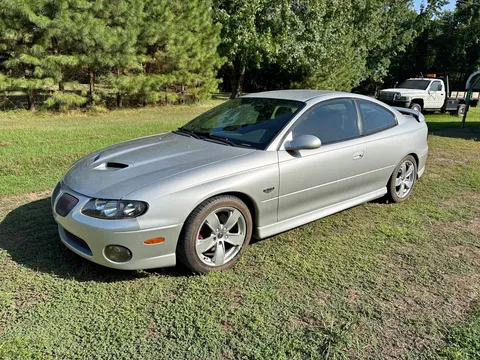 2005 Pontiac GTO Coupe 2D