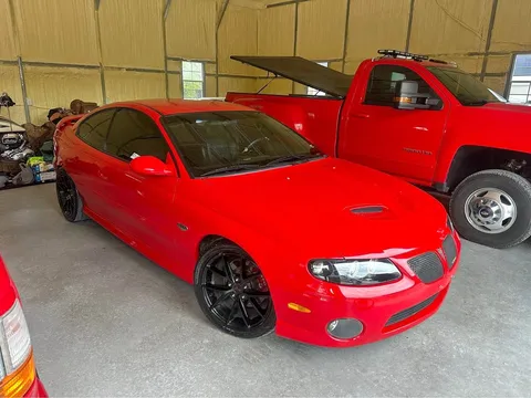 2005 Pontiac GTO Coupe 2D