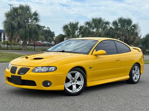 2005 Pontiac GTO Coupe 2D