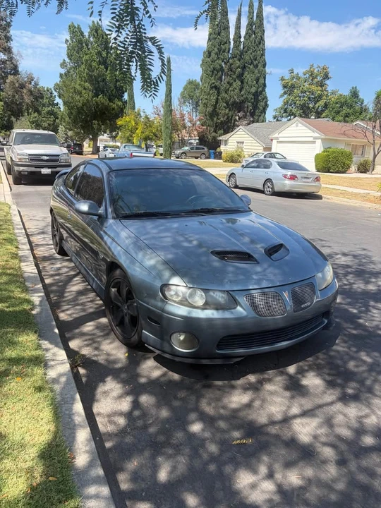 2005 Pontiac GTO 4th Gen - Image 2 of 11