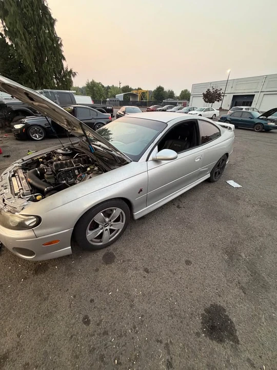 2005 Pontiac GTO 4th Gen - Image 3 of 7