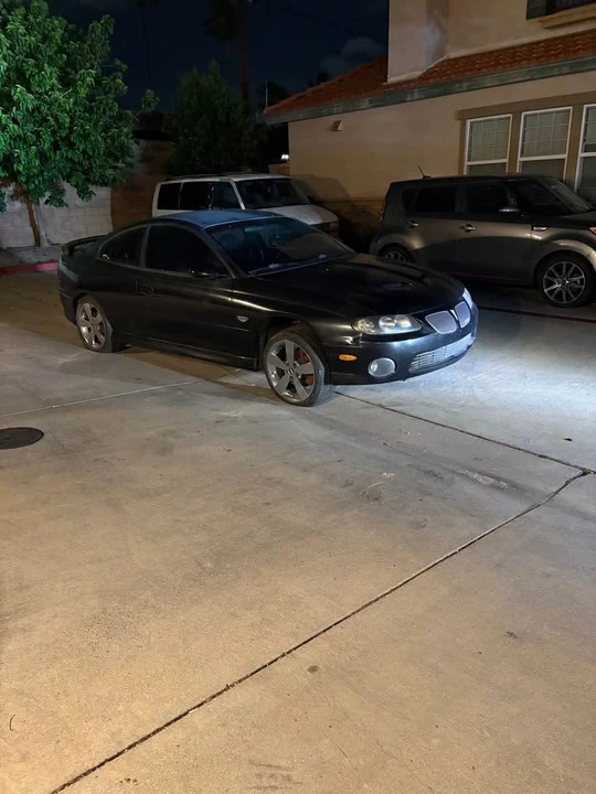 2005 Pontiac GTO 4th Gen - Image 3 of 8
