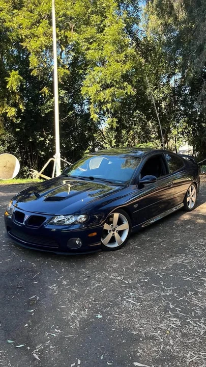 2005 Pontiac GTO 4th Gen - Image 2 of 5