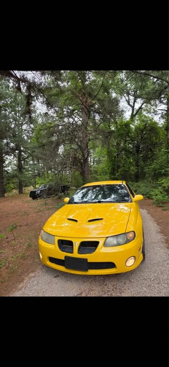 2005 Pontiac GTO 4th Gen - Image 3 of 6