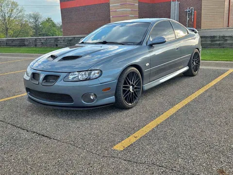 2005 Pontiac GTO Coupe 2D