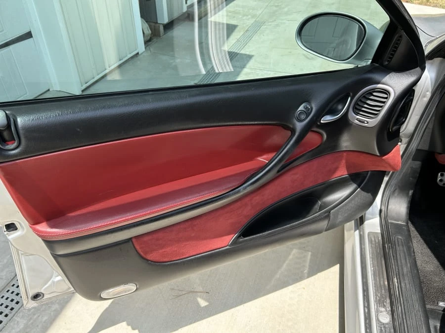 2005 Pontiac GTO 4th Gen - Image 15 of 27