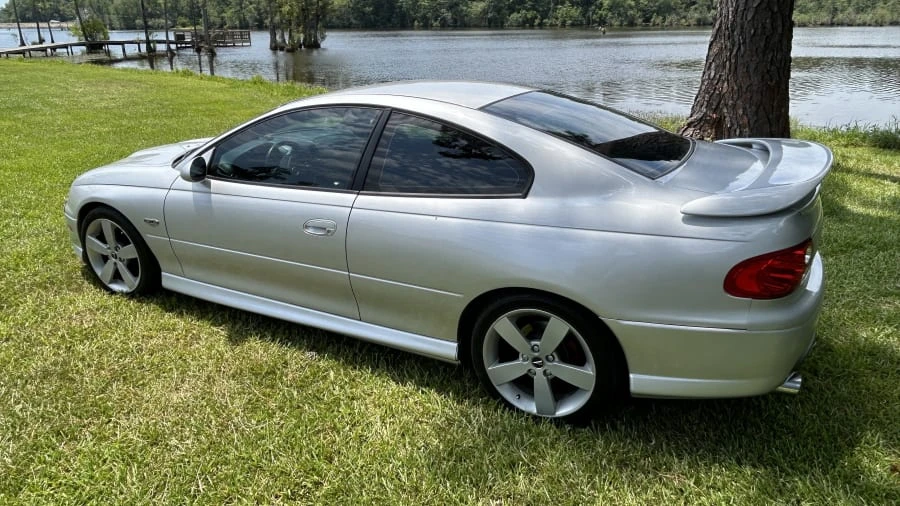 2005 Pontiac GTO 4th Gen - Image 10 of 27