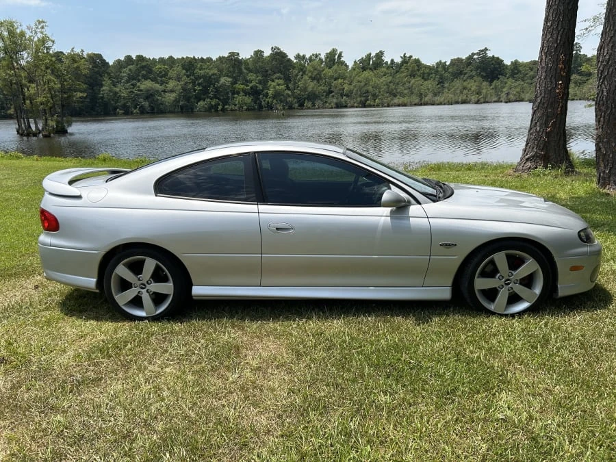 2005 Pontiac GTO 4th Gen - Image 2 of 27
