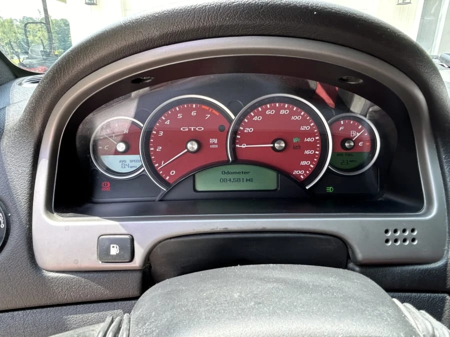2005 Pontiac GTO 4th Gen - Image 13 of 27