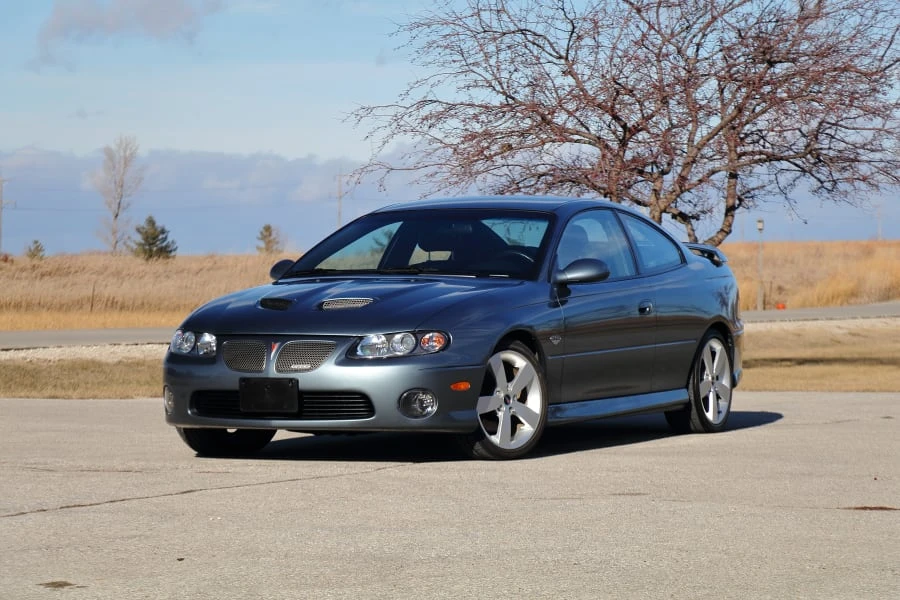 2005 Pontiac GTO 4th Gen - Image 12 of 31