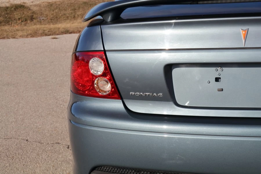 2005 Pontiac GTO 4th Gen - Image 18 of 31