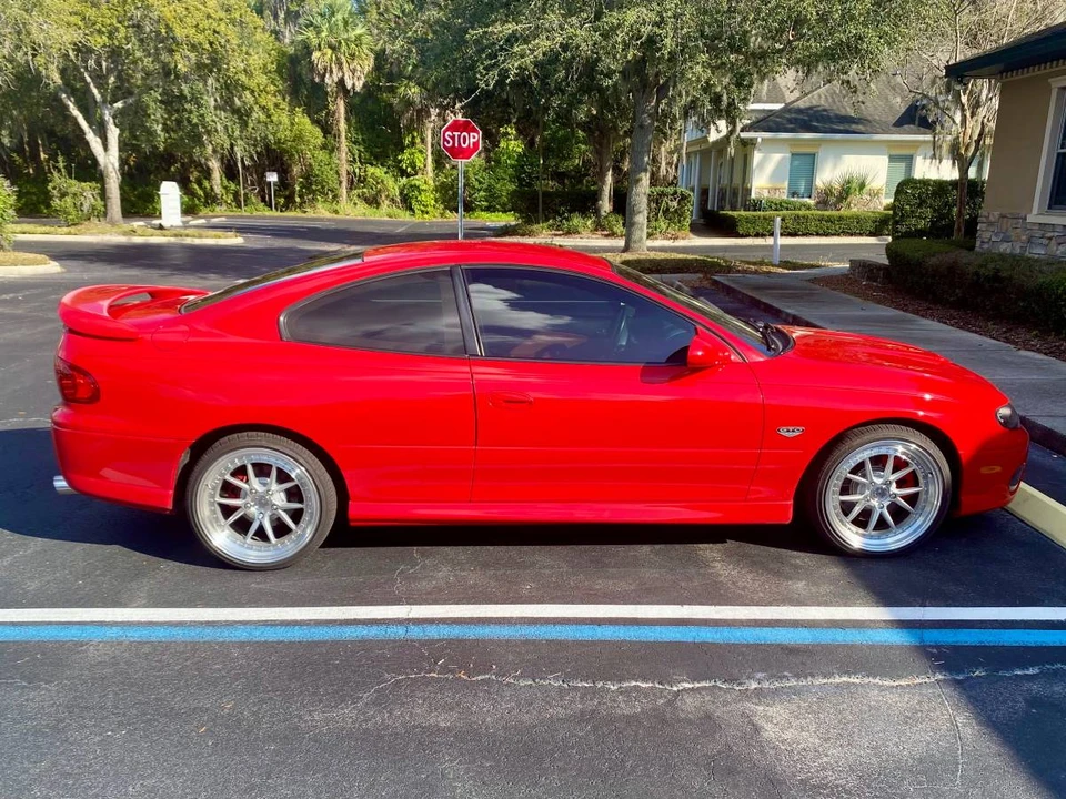 2005 Pontiac GTO 4th Gen - Image 2 of 7