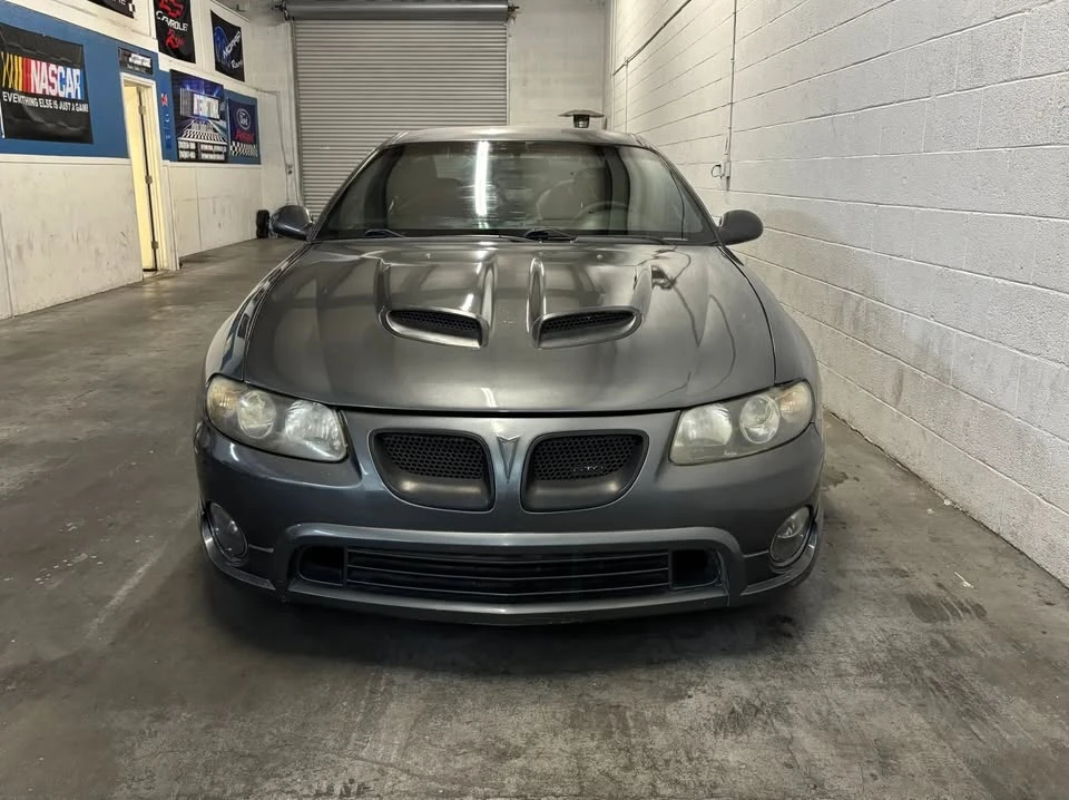 2005 Pontiac GTO 4th Gen - Image 8 of 12