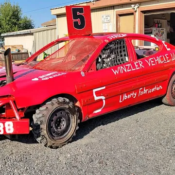 2005 Pontiac Grand Prix GTP Sedan 4D